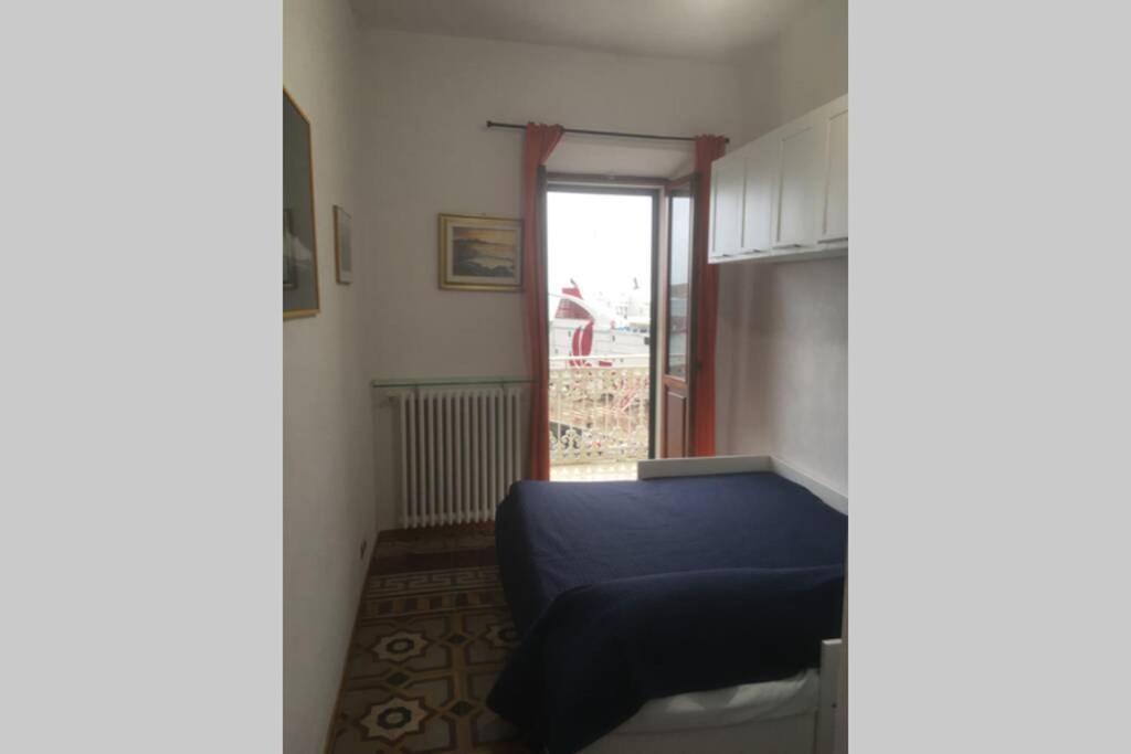La Casa Di Principino Lägenhet Giglio Porto Exteriör bild